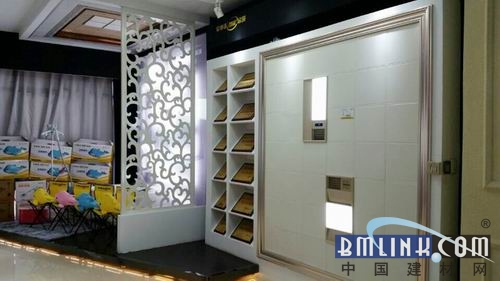 榮事達智能吊頂新款電器及系列產品閃耀上市，引領建筑材料智能化新風尚